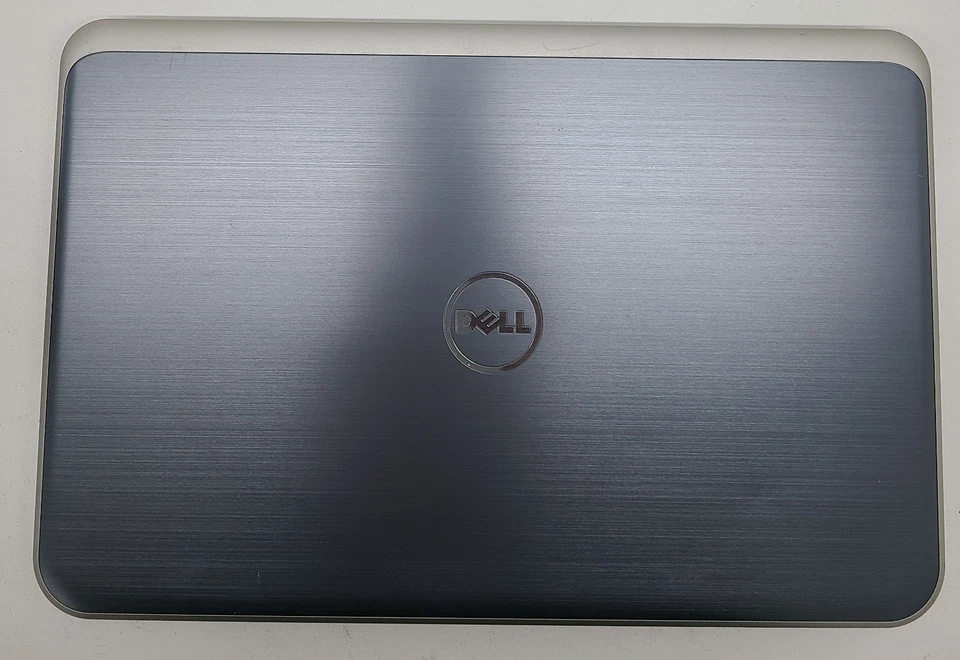 Laptop Dell Inspiron 5721 17.3" Intel i7-3537U 8GB Ram SIN HD/OS (FL) Foto 3 de 4