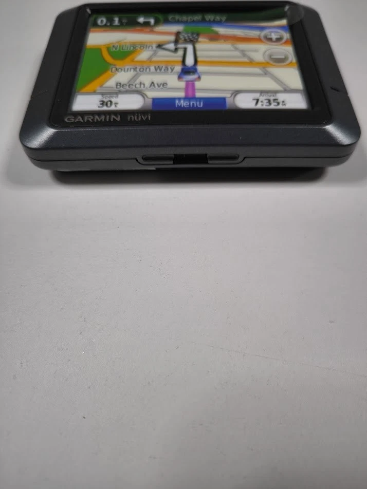 Garmin nüvi 205 GPS - Ungetestet, Gebrauchsspuren, Keine Zubehörteile - Bild 2 von 4