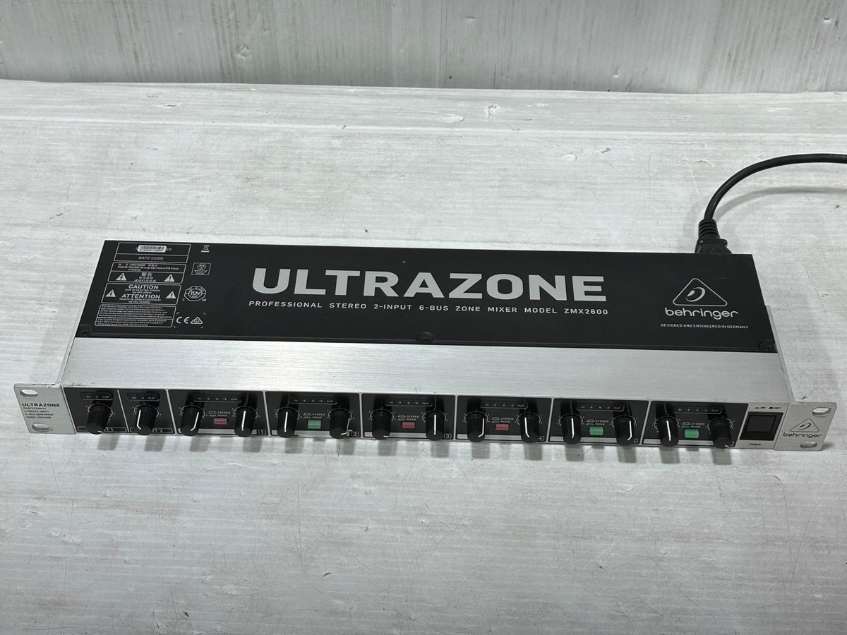 【新品未使用】 ベリンガーアナログミキサーULTRAZONE ZMX2600 Behringer ZMX2600 8-Channel 3-Bus Mic/Line Zone Mixer #5117 (One