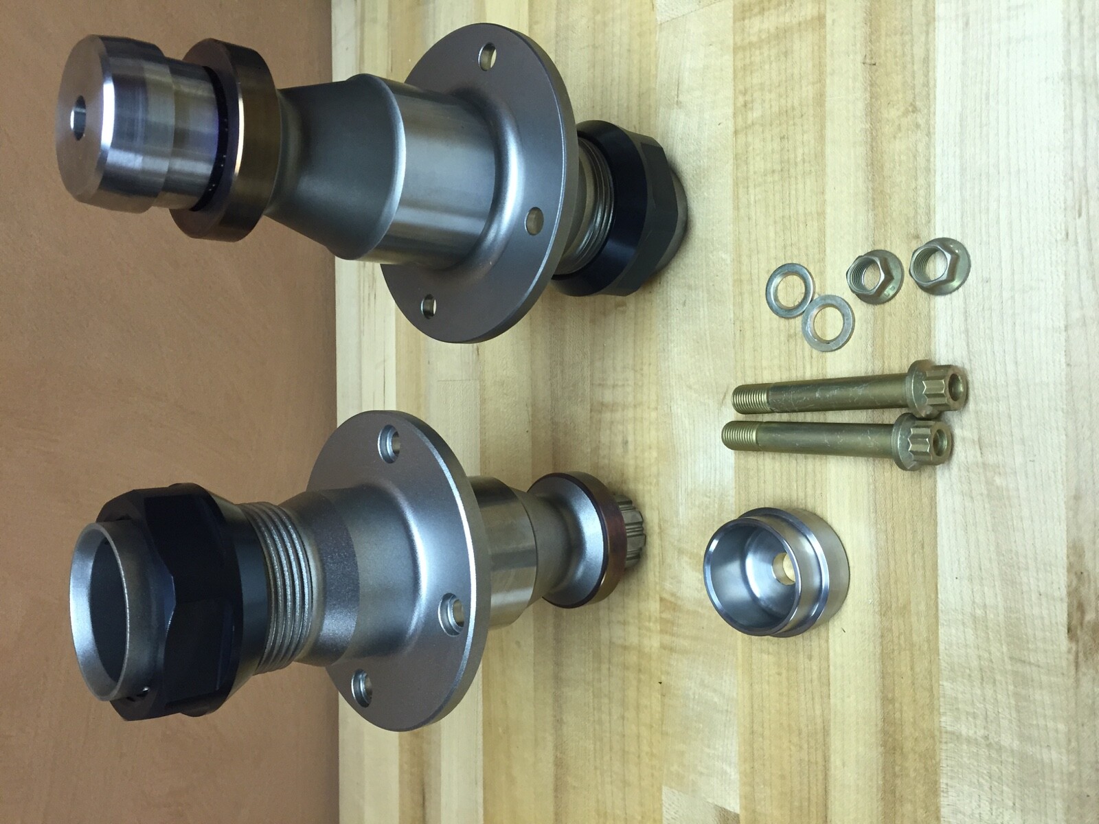 McLaren, Lola, Eagle, Lotus, Brabham, March ball joint.