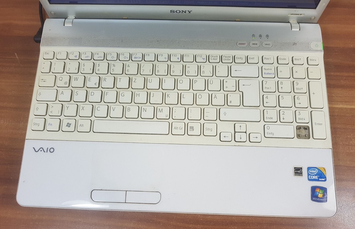 SONY VAIO PCG-21513N 一体型パソコン R6628M SONY VAIO PCG-21513N Core i7 2GB Blu-ray 一体型PC