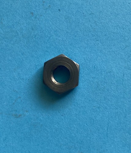 *NOS* 1655-SINGER-NUT FOR SEWING MACHINE - Picture 3 of 3