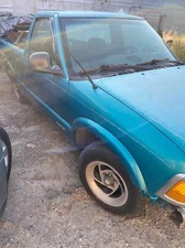 Used Front Right Upper Upper Control Arm Front fits: 1995 Chevrolet S10/s15/sono