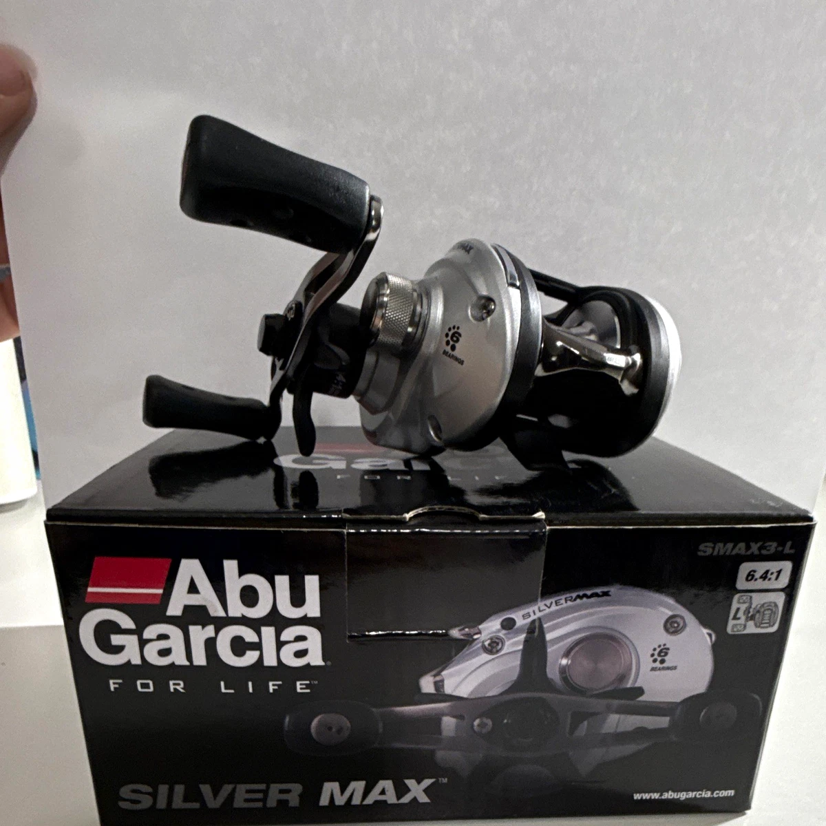 Abu Garcia Baitcast Reel 6.4: 1 Gear Ratio Bass Fishing Reels for
