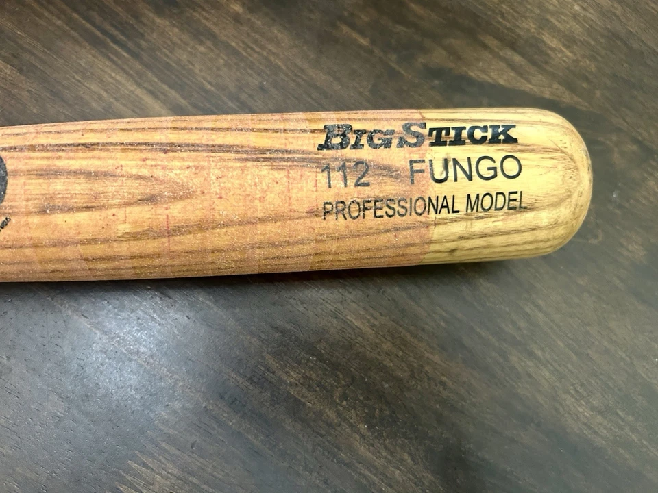 BATE DE BÉISBOL RAWLINGS BIG STICK 112 MODELO PROFESIONAL MADERA HONGO - 35" - BONITO Foto 2 de 4
