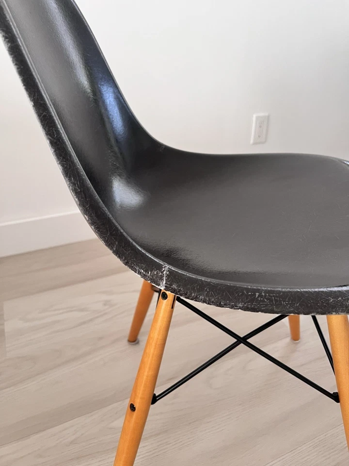 Modernica Case Study Fiberglass Chairs Set of 4 - Image 4 of 4