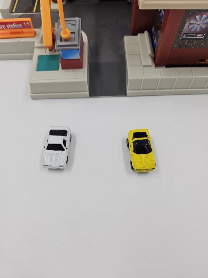 Micro Machines Double Takes Fire Escape Playset 1995 Galoob - Image 2 of 4