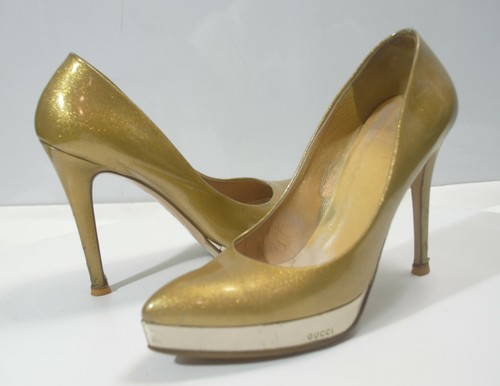 gold gucci platform heels