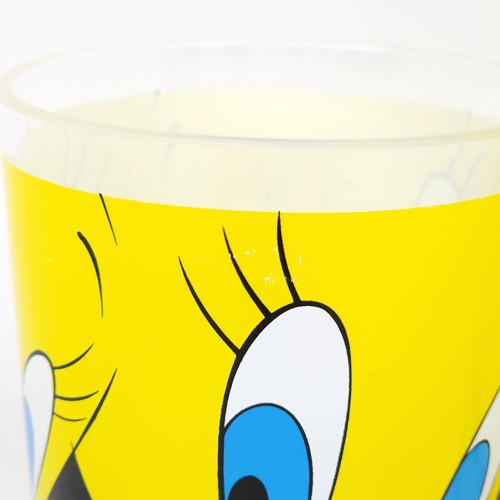 Lot of 2 Vintage Looney Tunes Tweety Bird Plastic Zak Designs Cups Some Cracks - Picture 4 of 12