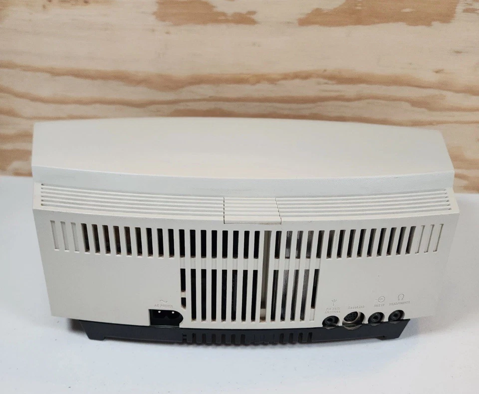 Refurbished Bose Wave Music System AWRCC2 CD/AM-FM Radio + Remote +1 Yr Warranty - Image 4 of 4