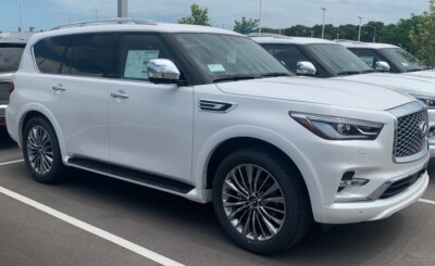 Touch Up Paint for Infiniti vehicles with paint code , QAC