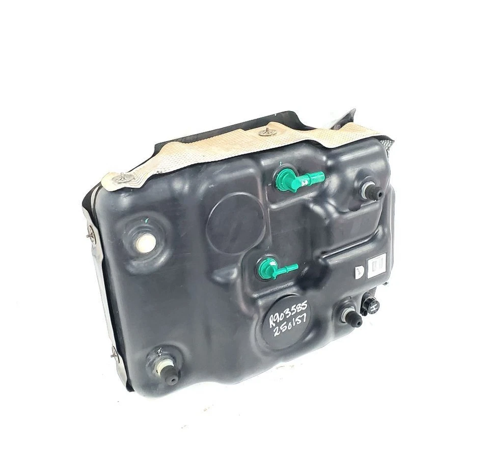 Audi Q7 2015 OEM diésel tanque de líquido de escape DEF  Foto 3 de 4