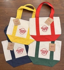 BRAND NEW with TAGS - Trader Joe’s - Holiday Canvas Mini Tote Bag - Set of 4