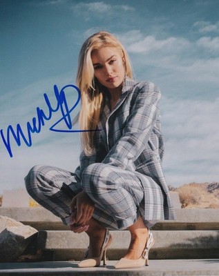 MICHELLE RANDOLPH signed Autogramm 20x25cm LANDMAN in Person autograph COA