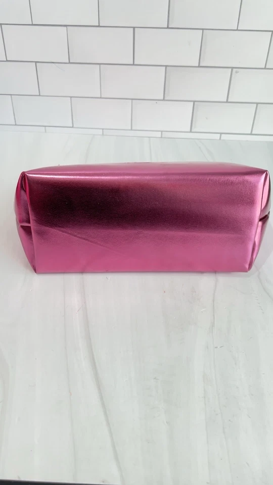 NWT JUICY COUTURE VEGAN LEATHER METALLIC PINK MAKEUP ZIPPER CASE POUCH - Image 3 of 4