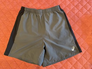 asics running shorts with pockets