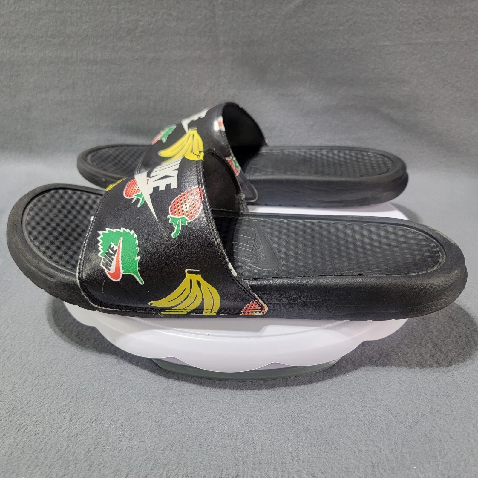 Sandali da donna Nike Benassi JDI stampa slides taglia 12 frutta neri 618919 032