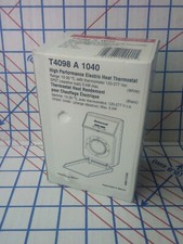 HONEYWELL T4098-A-1040  T4098A1040 High Performance Electric Heat Thermostat NIB