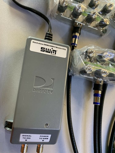 DIRECTV SWM-30 COMPLETE KIT W/ 29V Power Supply 2- 2WAY & 4- 8WAY Splitters NEW - Picture 5 of 5