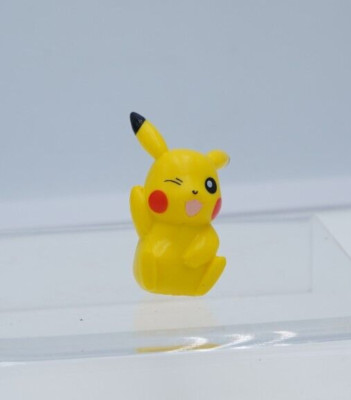 Pikachu Nintendo * has damage under it* Pokemon Figure Model