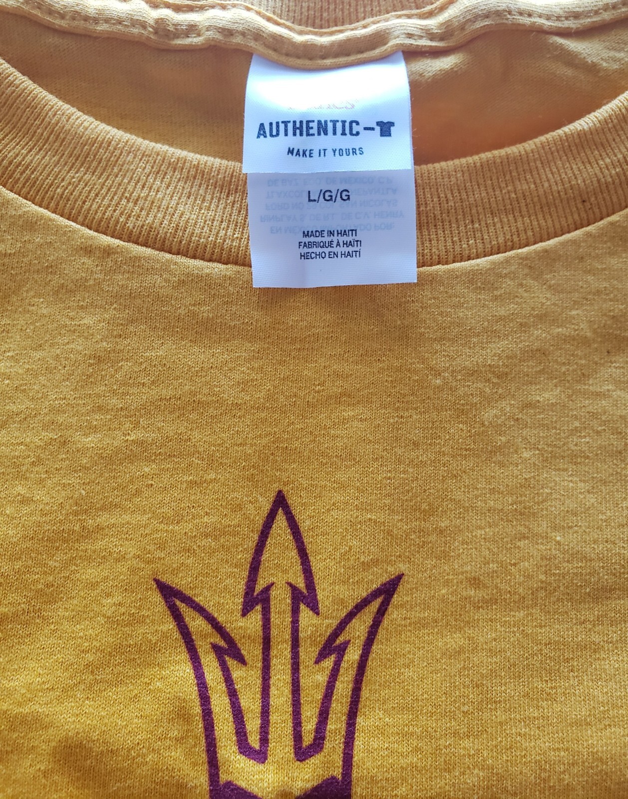FILA T shirt mimetica militare L ASU Sun Devil Honor Row bella nuova mai indossata!