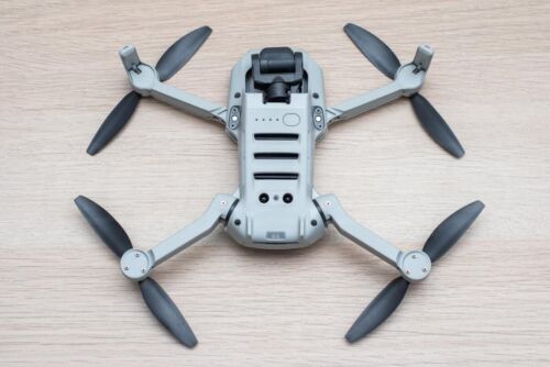 DJI Mavic Mini Camera Drone - Picture 3 of 3