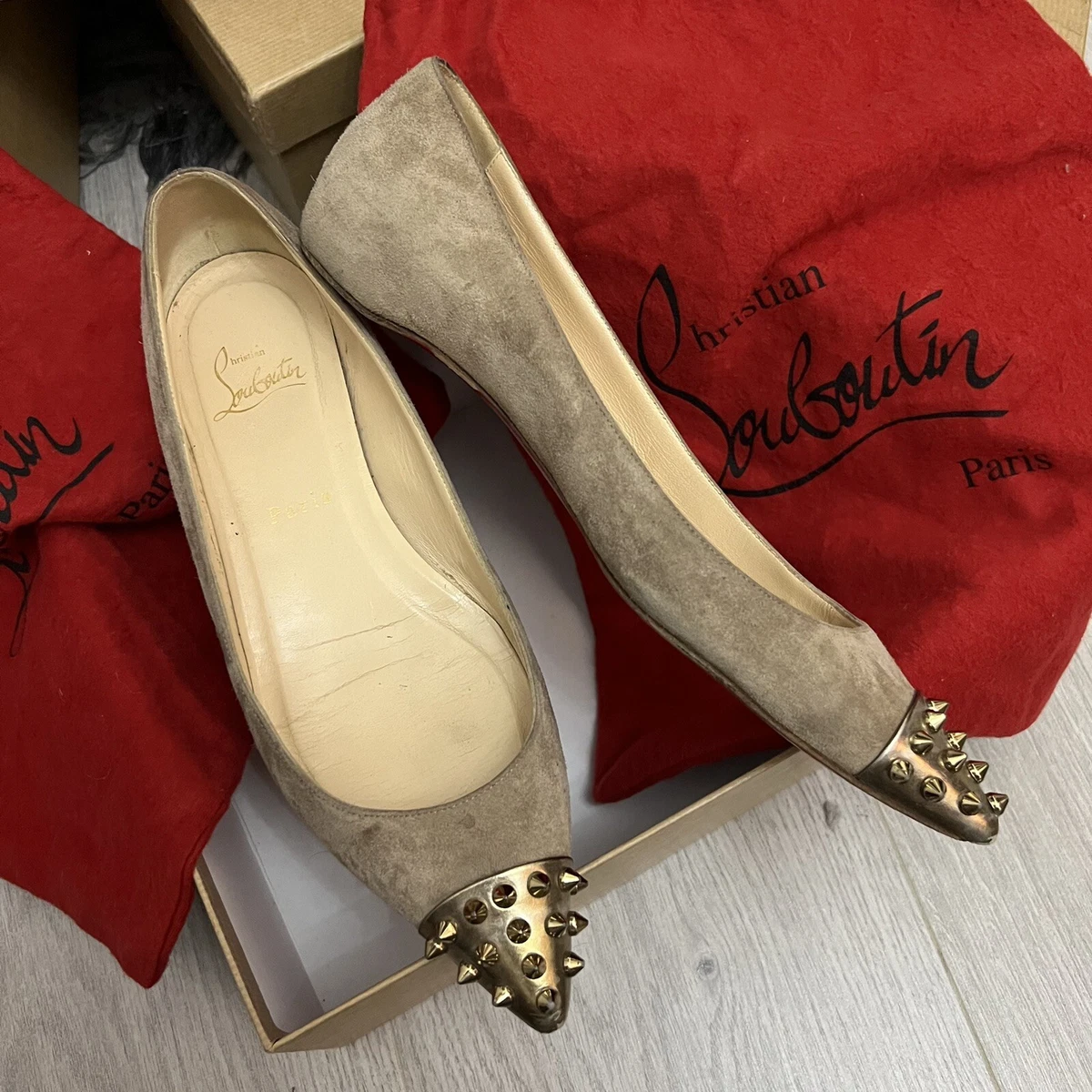 Flat christian top louboutin shoes