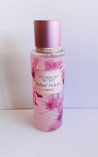 VICTORIA  S SECRET VELVET PETALS CASHMERE FRAGRANCE MIST 8.4oz/250ml SPRAY SPLASH