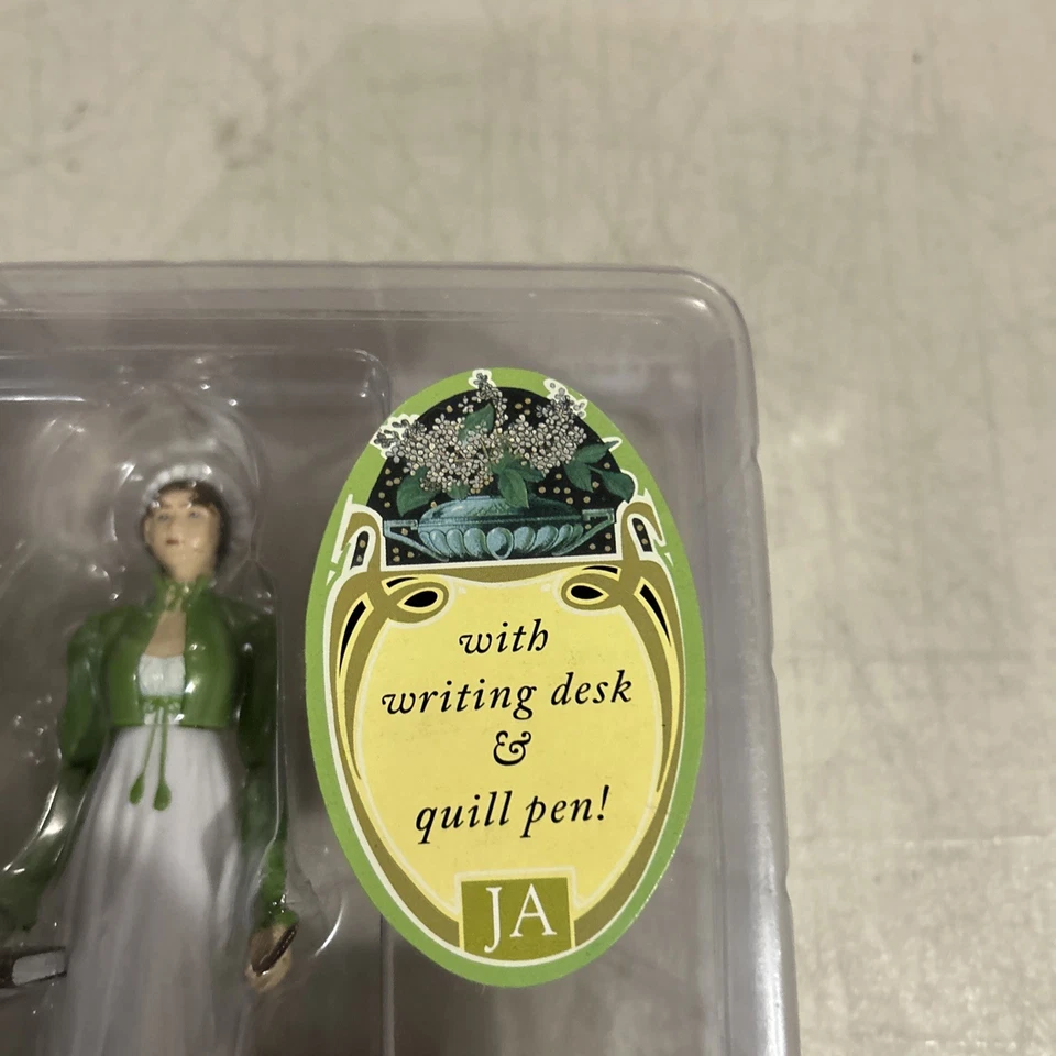 Figura de acción Jane Austen 5,5" posable con escritorio + pluma caja abierta Foto 4 de 4