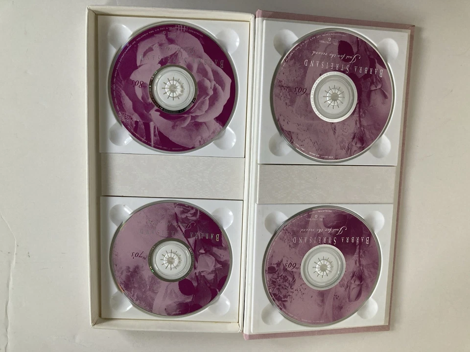Barbara Streisand JUST FOR THE RECORD Pink Linen BOXED 4 CD SET with BOOK 1991 Foto 3 de 4