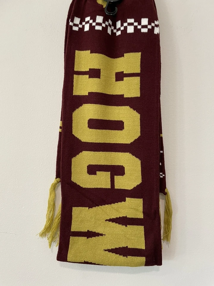 BUFANDA DE PUNTO HOGWARTS Harry Potter Rojo Amarillo Nueva con Etiquetas Foto 4 de 4