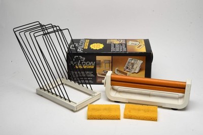 Falcon Print Roller for darkroom prints, 11.5'' wide, w/Drying rack Clean