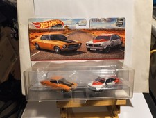 Hot Wheels HKF50 Premium 2-Pack '73 Holden Monaro GTS &  '77 Holden Trana A9X