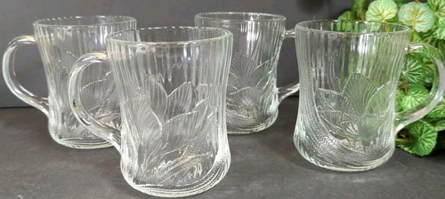 Arcoroc Glass Mug Cups Coffee Set Of 4 France Canterbury Crocus  Vintage 10 oz