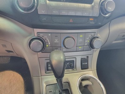 Temperature Control Front With Heated Windshield Fits 11-13 HIGHLANDER 434333