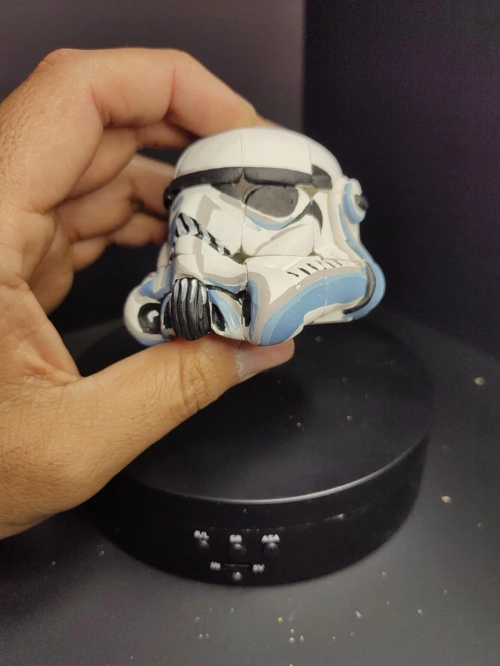Cubo Stormtrooper Rubik Foto 3 de 4