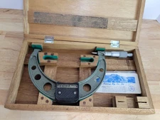 Mitutoyo 103-220 Outside Micrometer, 5-6" Range .0001” Japan Vintage
