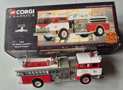 CORGI CLASSICS 1:50 MACK C PUMPER - ST MARY'S COUNTY ,VALLEY LEE FIRE DEPT 52004