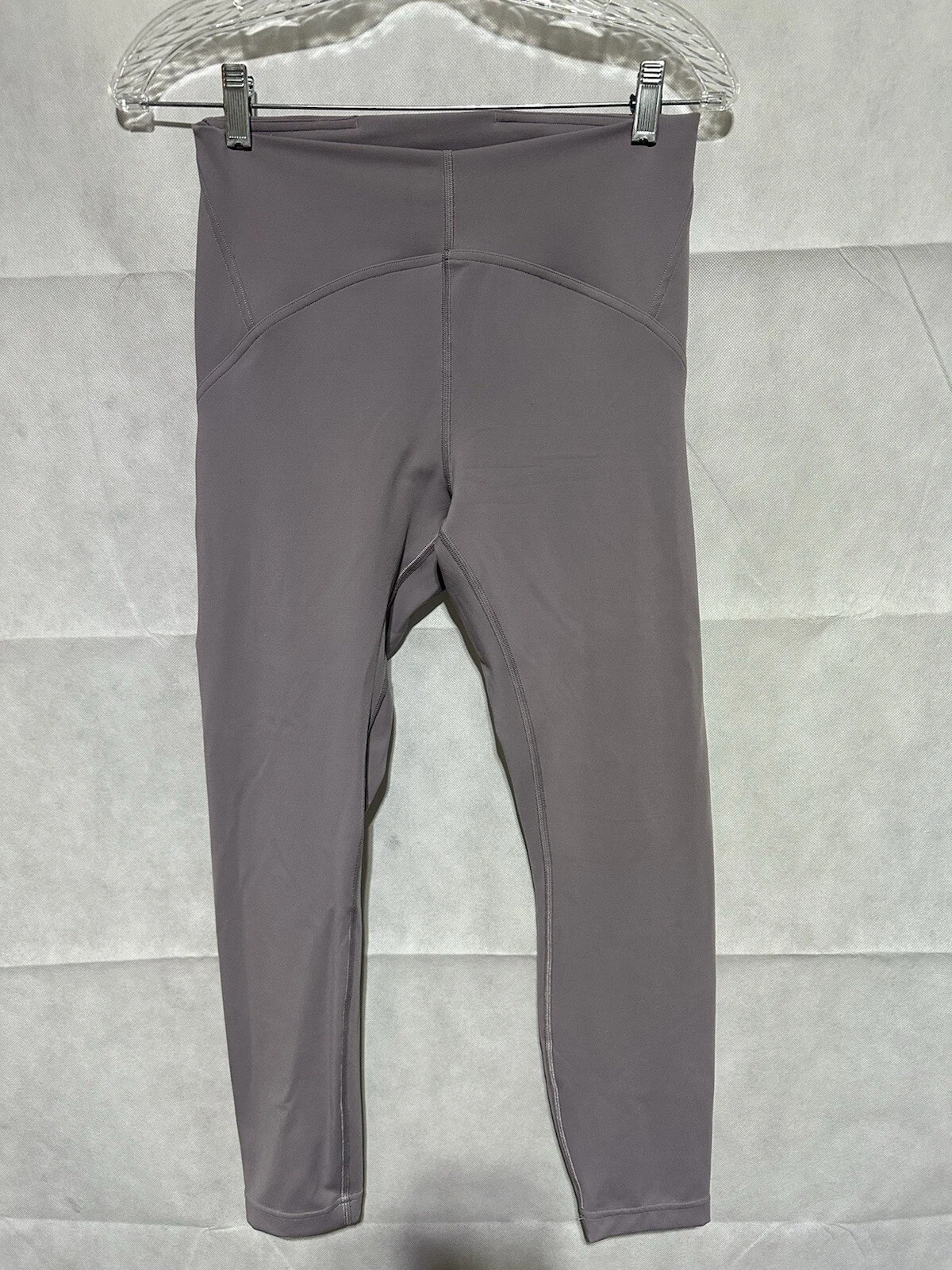 Lululemon InStill High Rise Tight Leggings 25" Size 8 Violet Verbena EEUC! NICE!