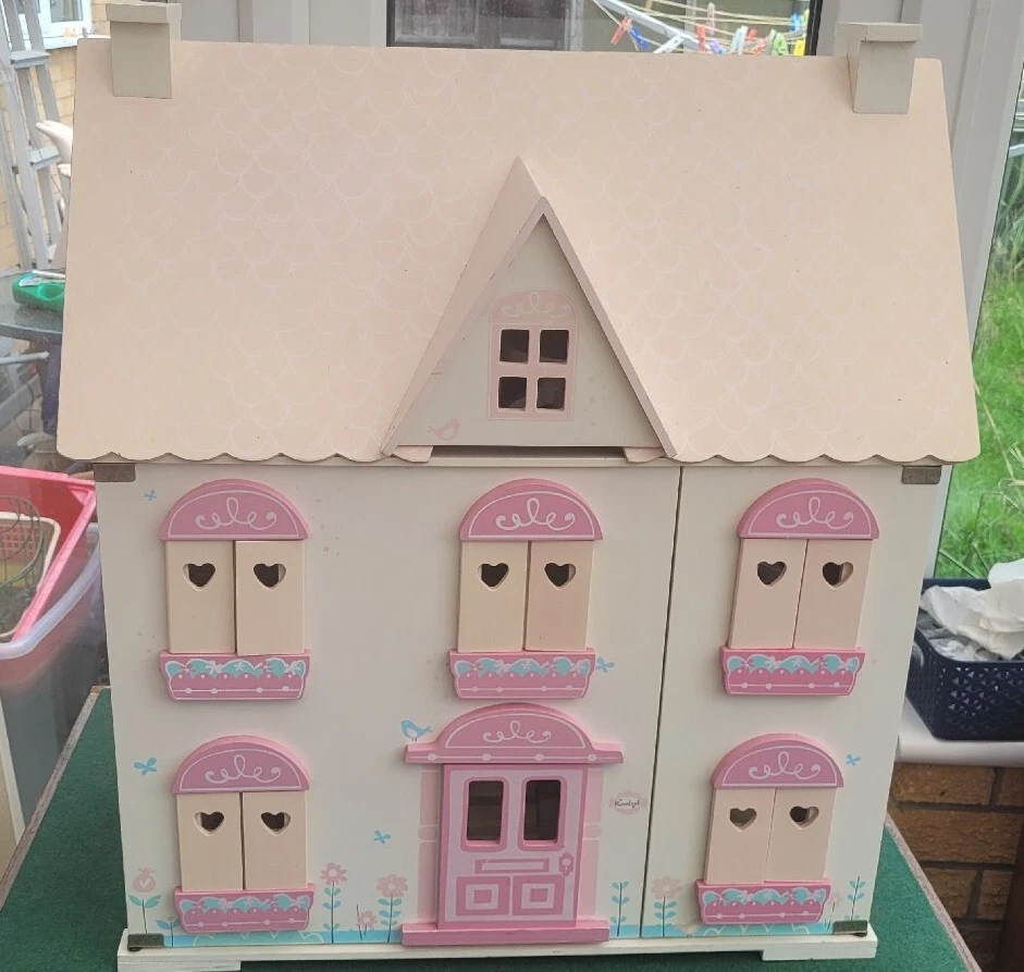 Early learning dolls house discount