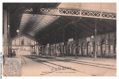 CAR-AEKP11-0668-60 - CREIL - The station - interior view