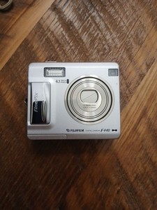 Fujifilm Finepix F450 | eBay