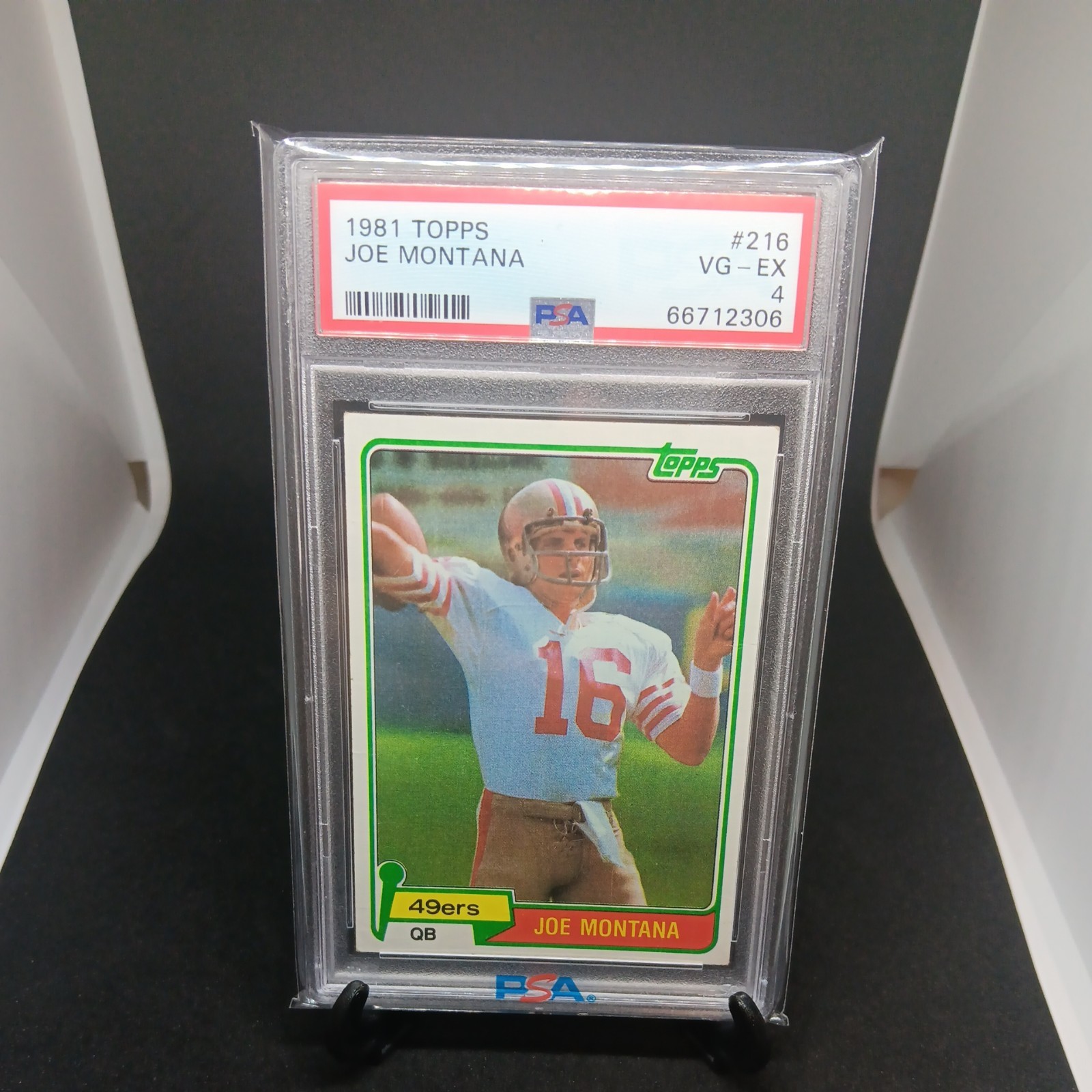 Topps 1981 Joe Montana Rookie #216 Base San Francisco 49ers PSA 4 HOFer Color!