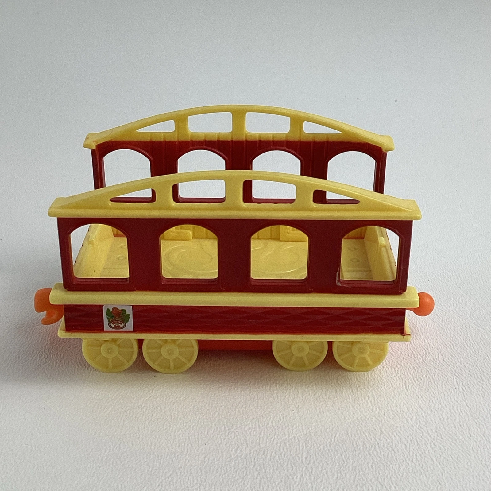 jim-henson ação dinosaur train laura giganotosaurus carro de trem 2012 
