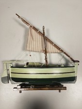 Modellino in Legno di una Barca a Vela Tradizionale Vintage Anni '30/'60