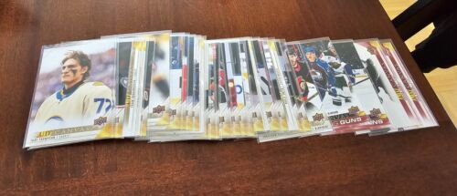 2022-23 Upper Deck Series 1, 2 & Extended Hockey UD Canvas Insert U-Picks - Picture 1 of 4