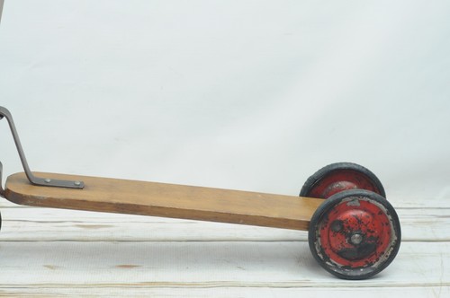 Vintage Wood And Metal Childs Scooter Vero Stepke? Decor Original Condition - Picture 3 of 12