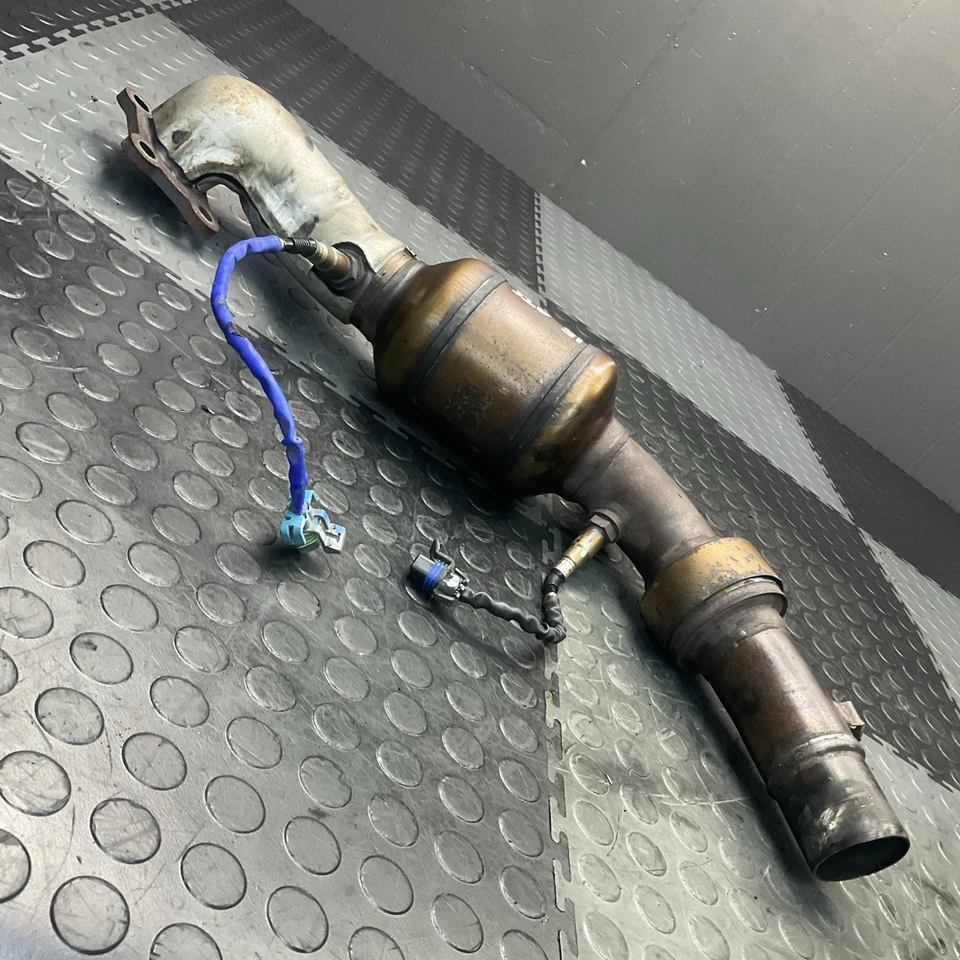 2013-2018 Cadillac ATS 3.6L Right Exhaust Catalytic Converter Pipe W/ Sensor OEM - Image 3 of 4