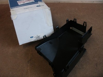 1753548 Fuse Box Cover For 2011-2019 Ford Focus III