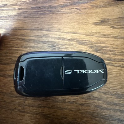 2012 - 2020 TESLA MODEL S SMART KEY REMOTE FOB FCC: AQO002 1455940